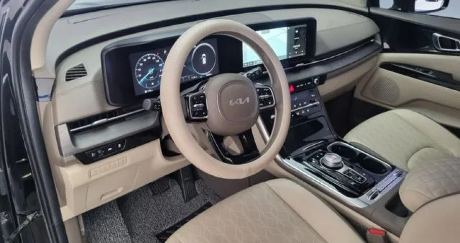 Kia Carnival 
