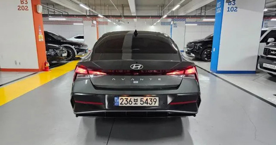 Hyundai Avante (Elantra) 