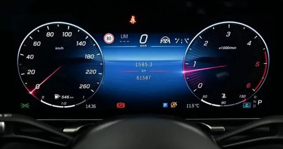 Mercedes-Benz S-Class 