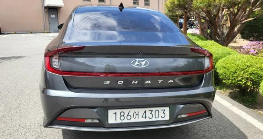 Hyundai Sonata 