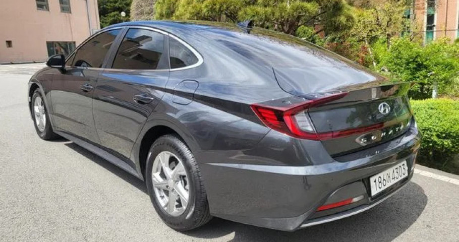 Hyundai Sonata 