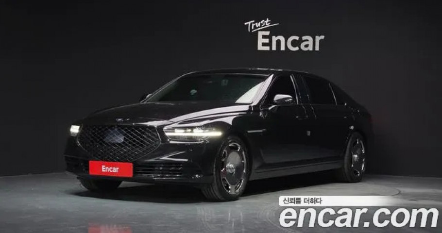 Genesis G90 