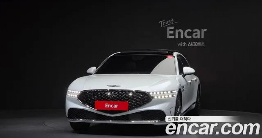Genesis G90 
