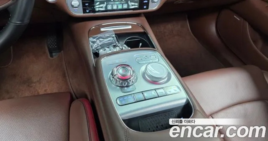 Genesis G90 
