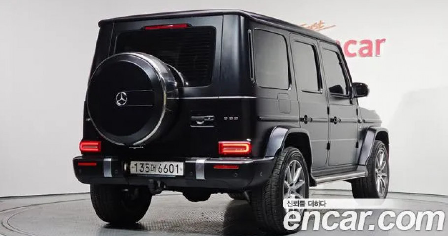 Mercedes-Benz G-Class 