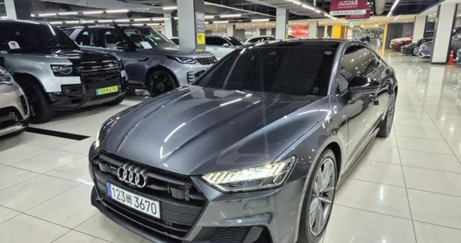 Audi A7 