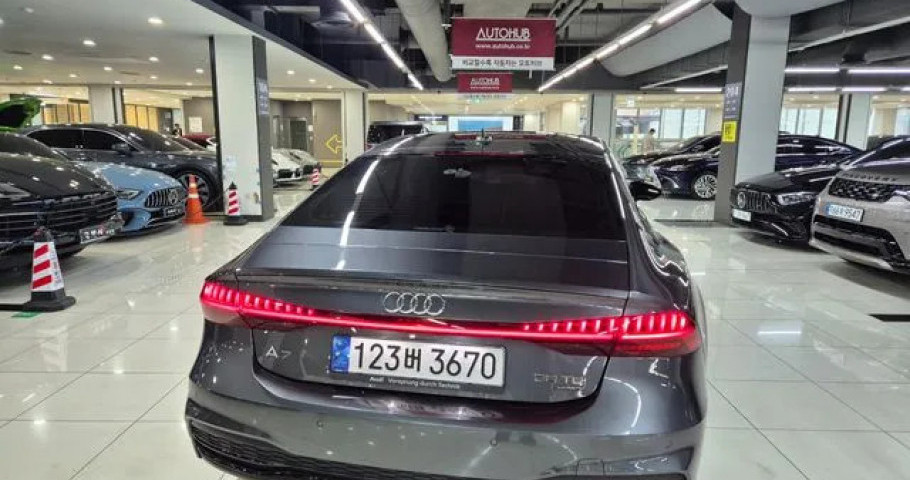 Audi A7 