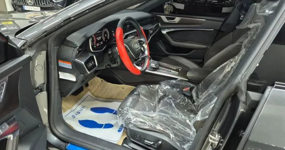 Audi A7 