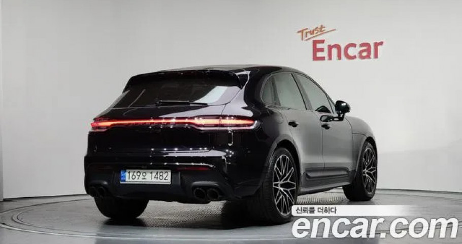 Porsche Macan 