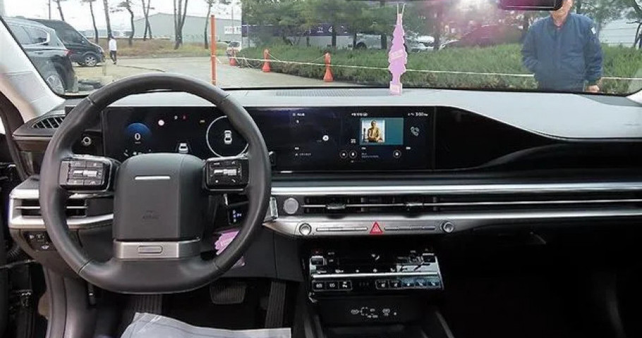 Hyundai Grandeur 