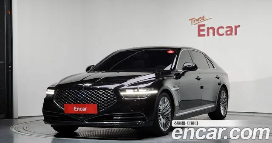 Genesis G90 