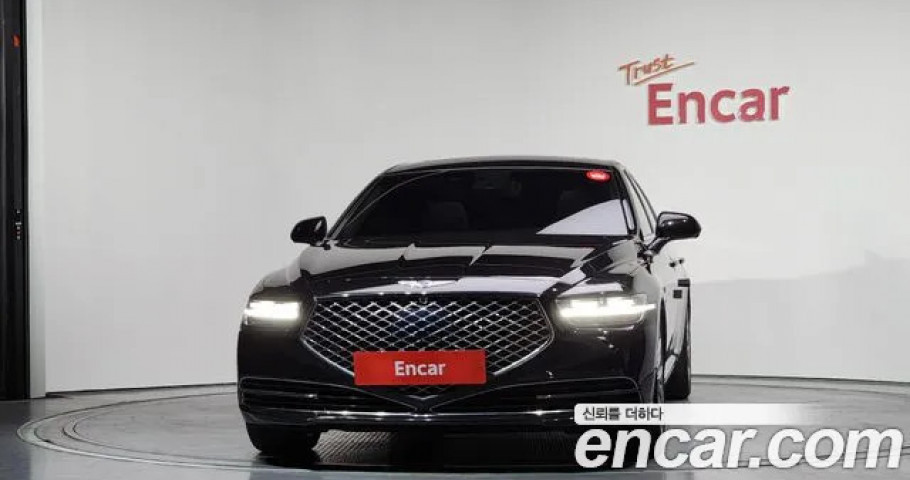 Genesis G90 