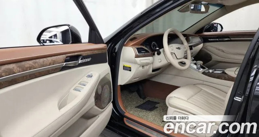 Genesis G90 