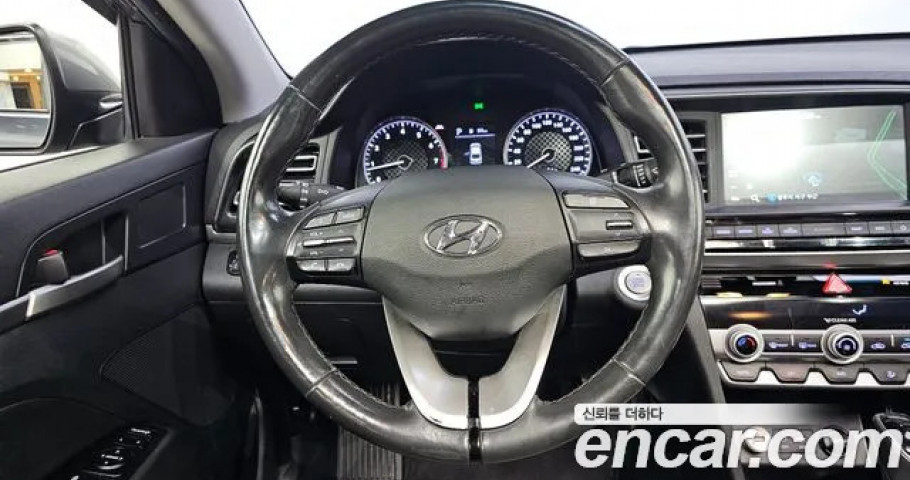 Hyundai Avante (Elantra) 