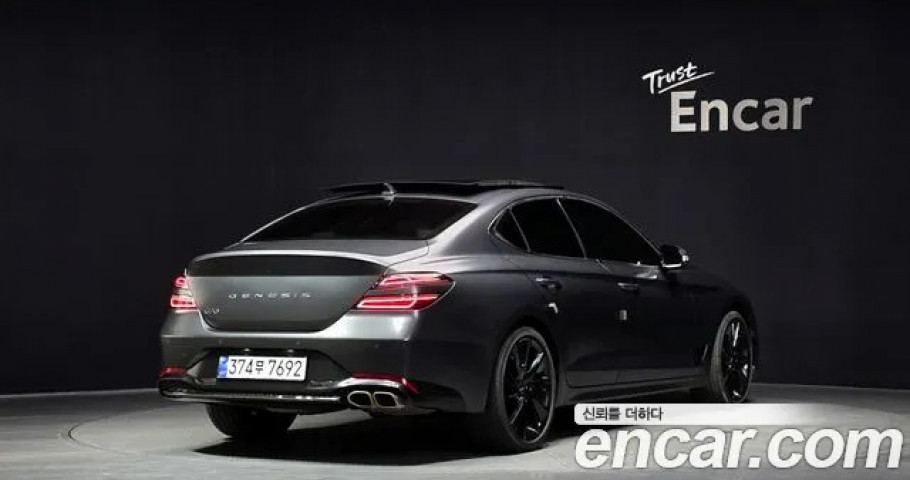 Genesis G70 