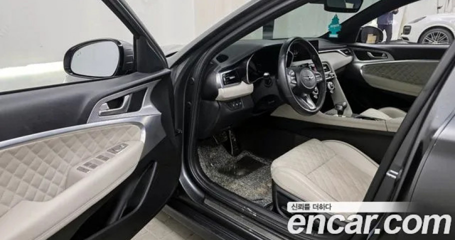 Genesis G70 