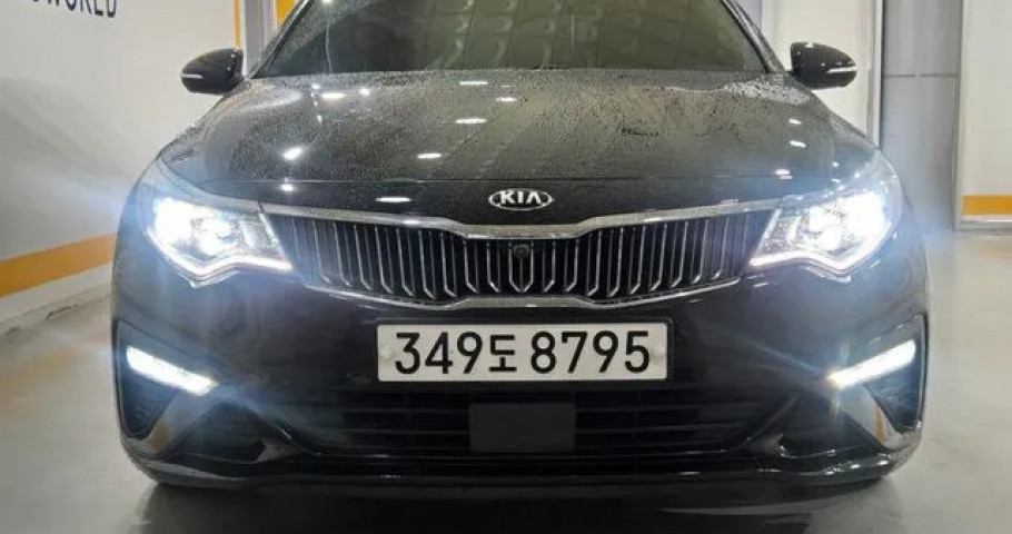 Kia K5 