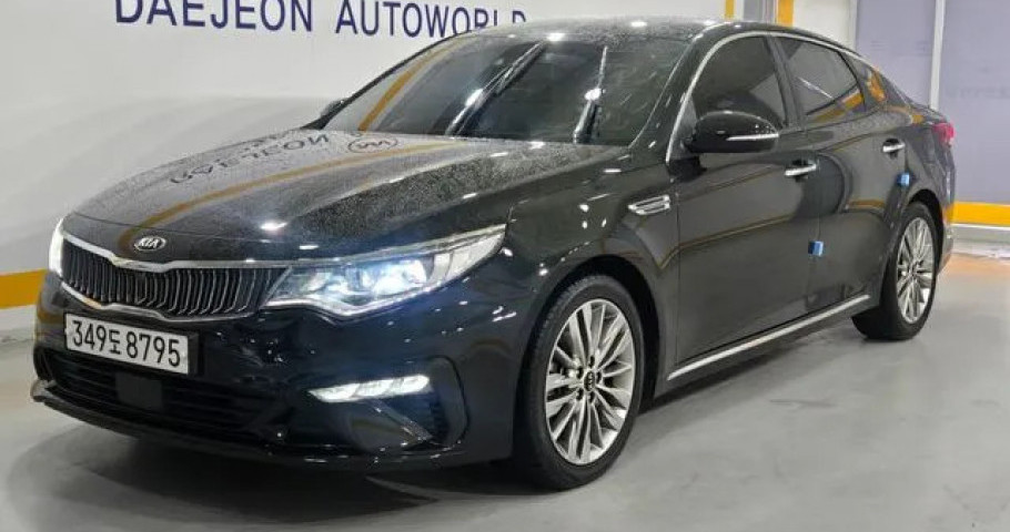 Kia K5 