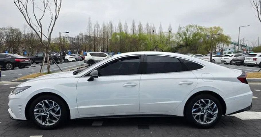 Hyundai Sonata 