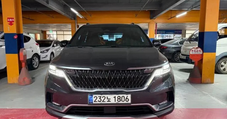 Kia Carnival 