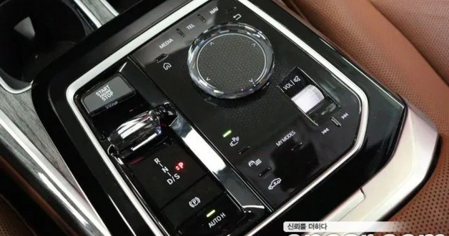 Bmw 7-Series 