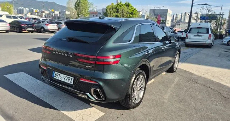 Genesis Gv70 