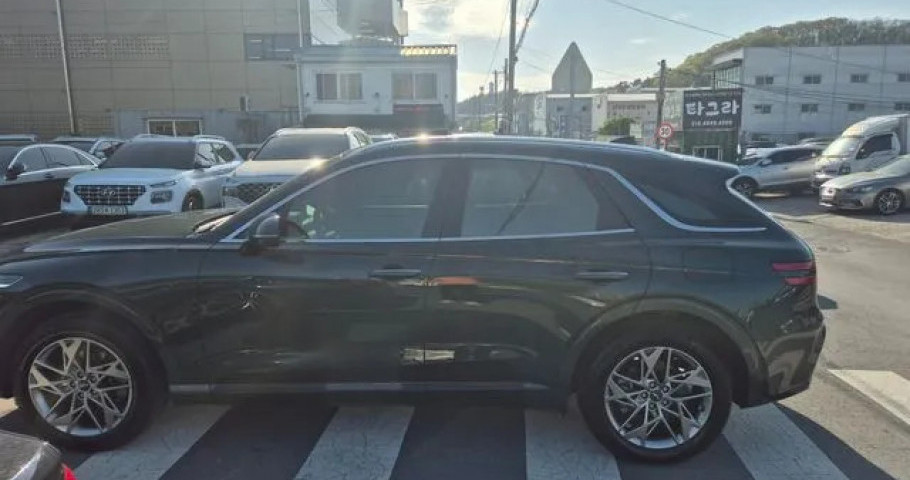 Genesis Gv70 