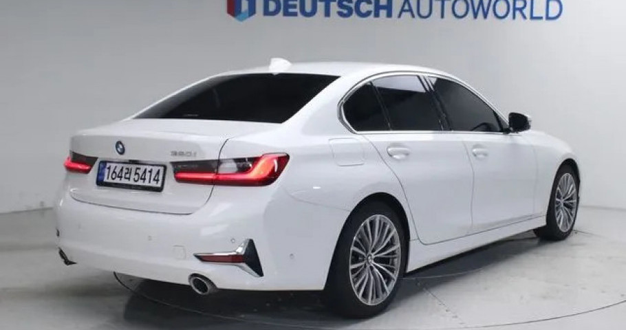 Bmw 3-Series 