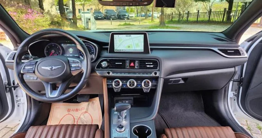 Genesis G70 