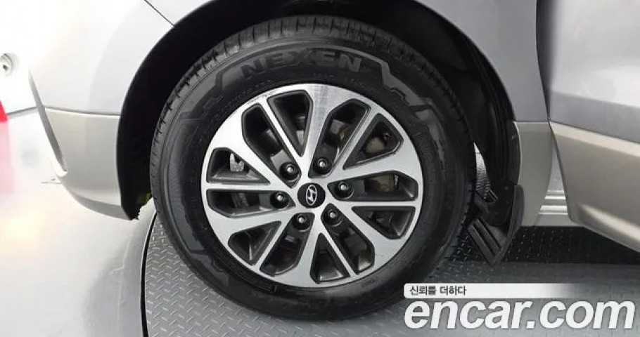 Hyundai Starex 