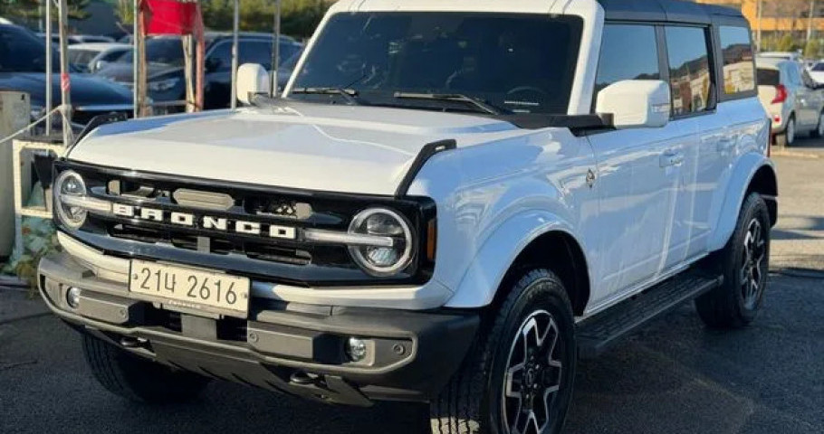 Ford Bronco 