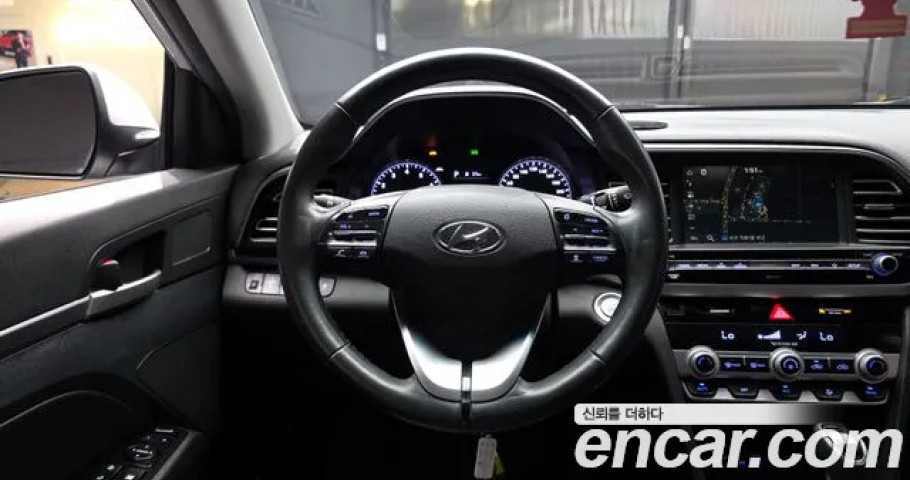 Hyundai Avante (Elantra) 