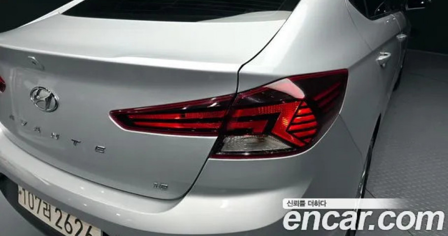 Hyundai Avante (Elantra) 