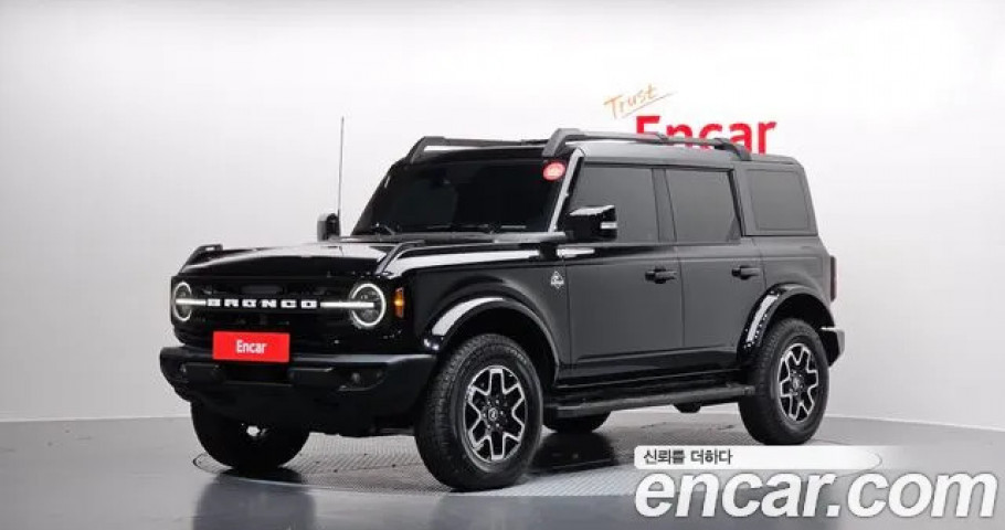 Ford Bronco 
