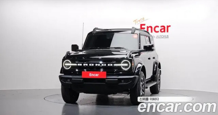 Ford Bronco 