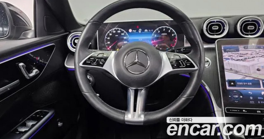 Mercedes-Benz C-Class 