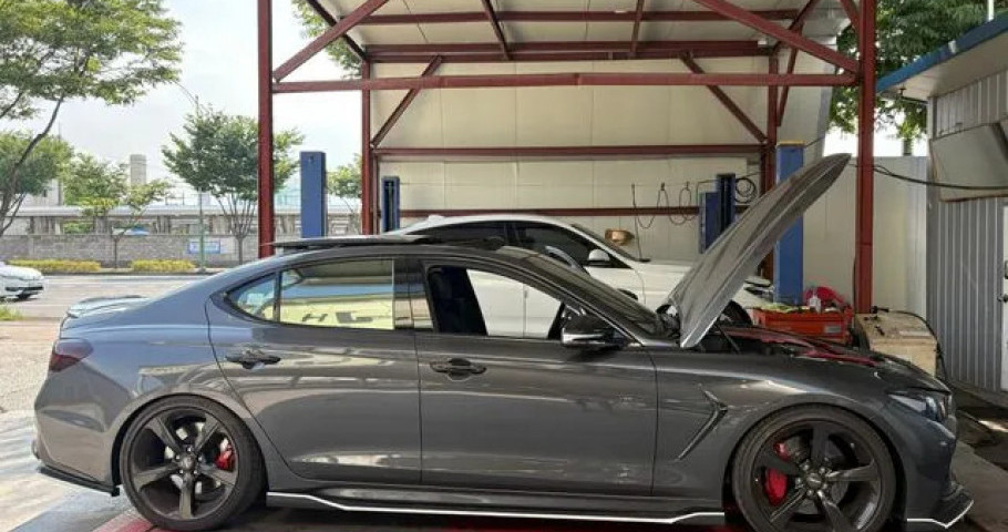 Genesis G70 