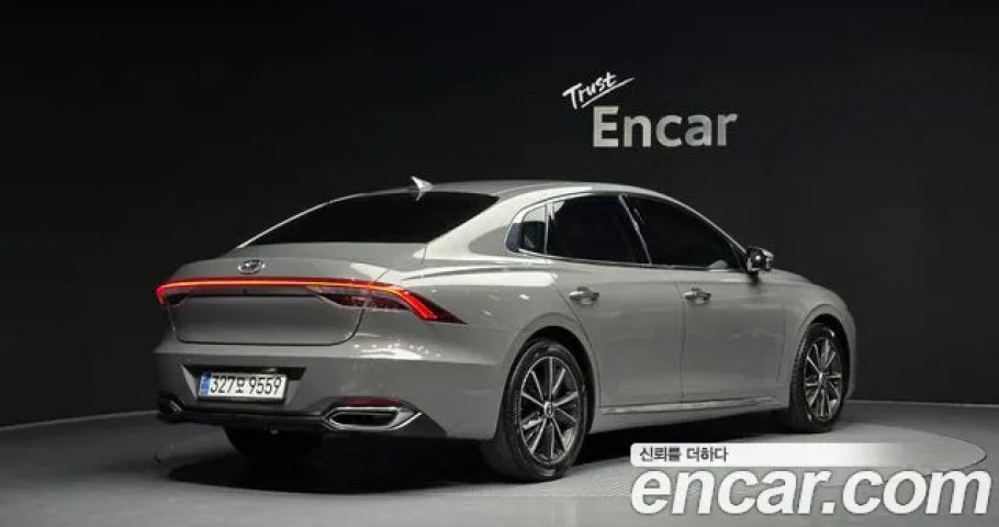 Hyundai Grandeur 