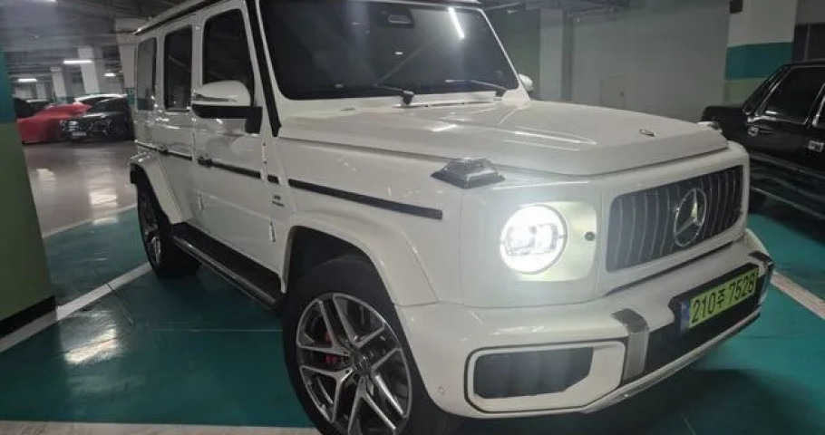 Mercedes-Benz G-Class 