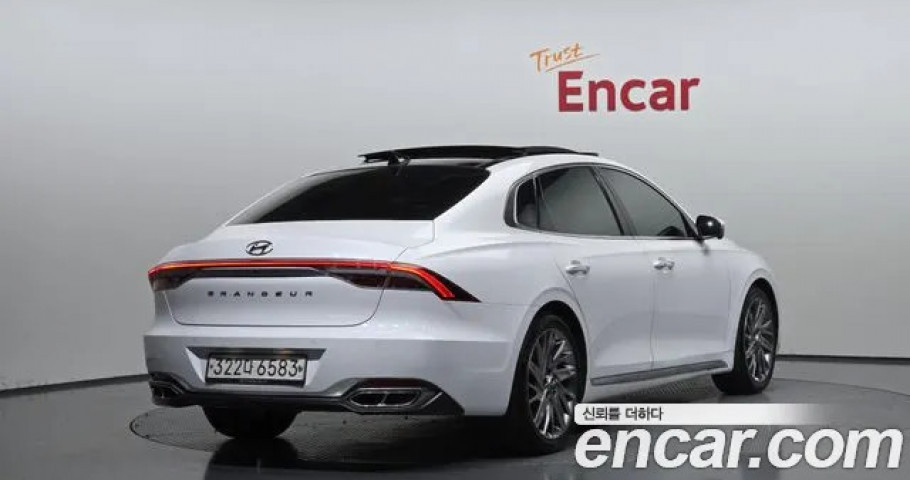 Hyundai Grandeur 