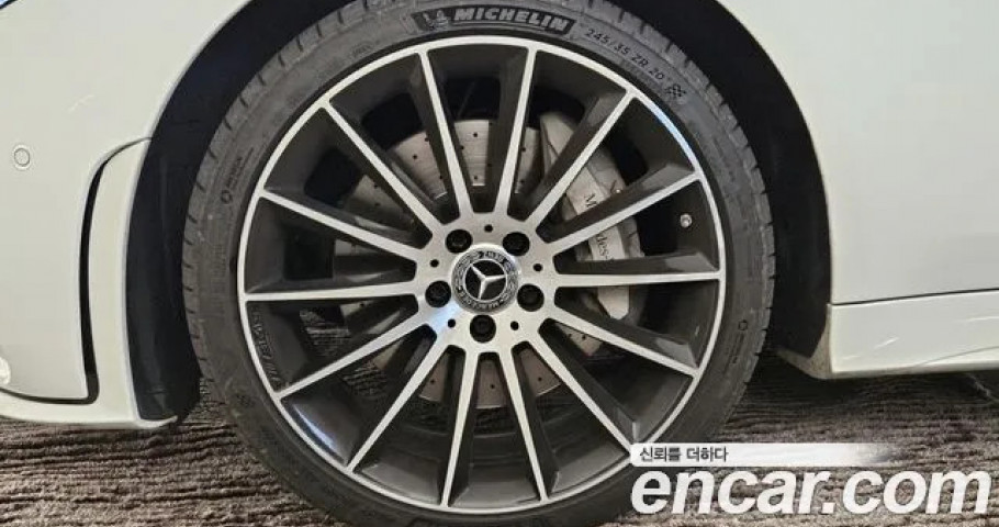 Mercedes-Benz Cls-Class 