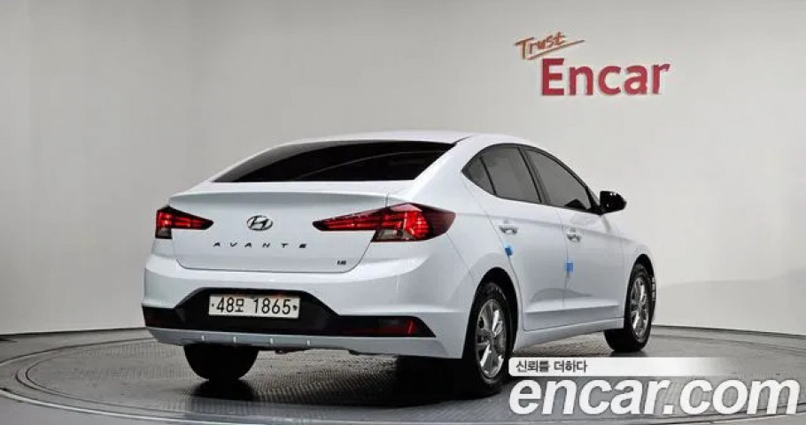 Hyundai Avante (Elantra) 
