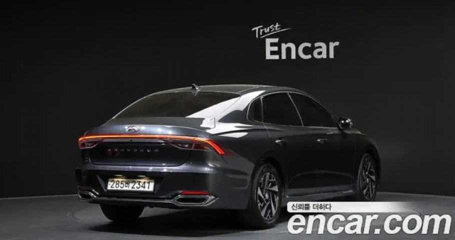 Hyundai Grandeur 