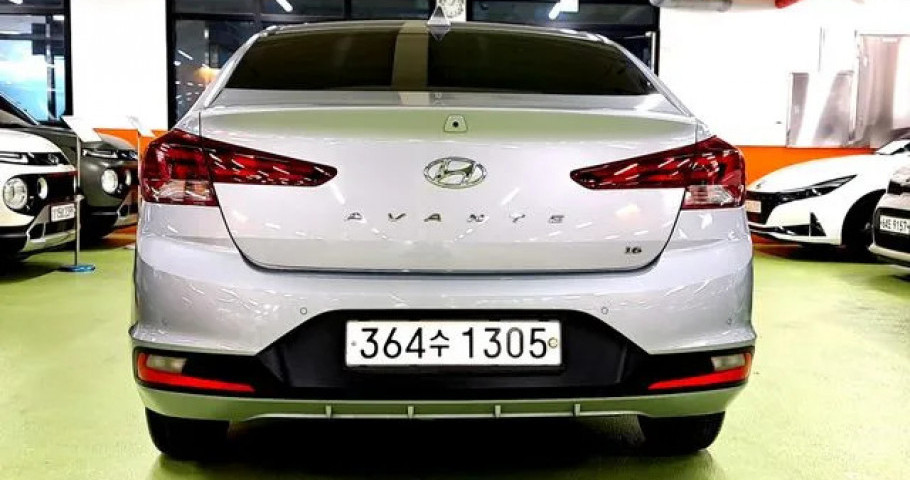 Hyundai Avante (Elantra) 