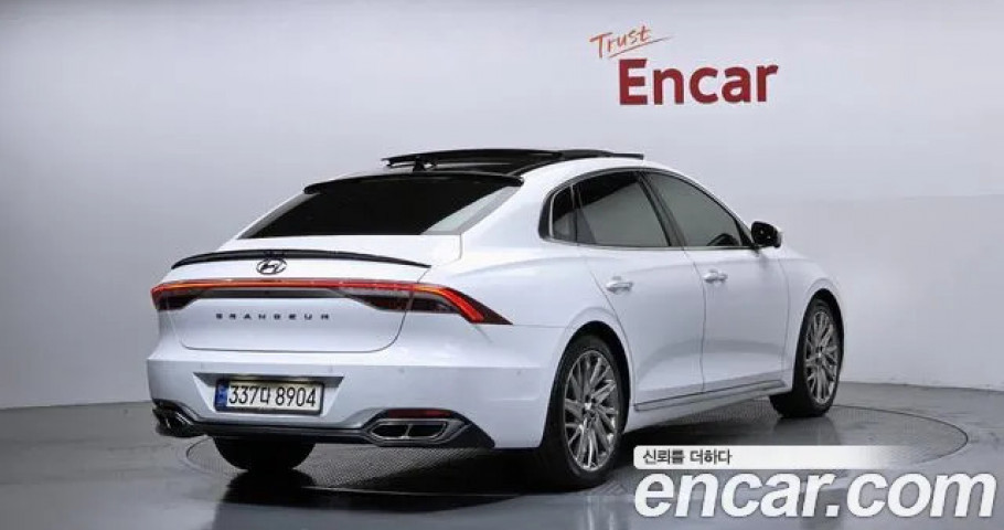 Hyundai Grandeur 