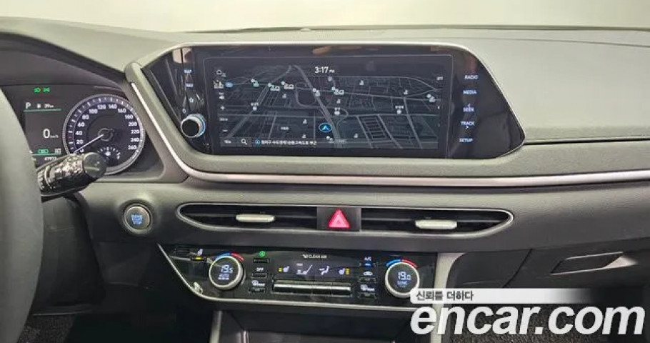 Hyundai Sonata 