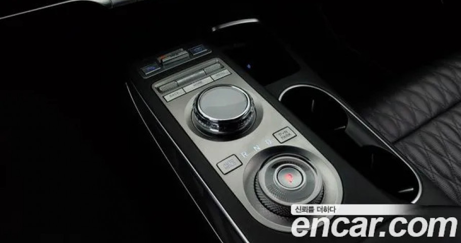 Genesis Gv70 