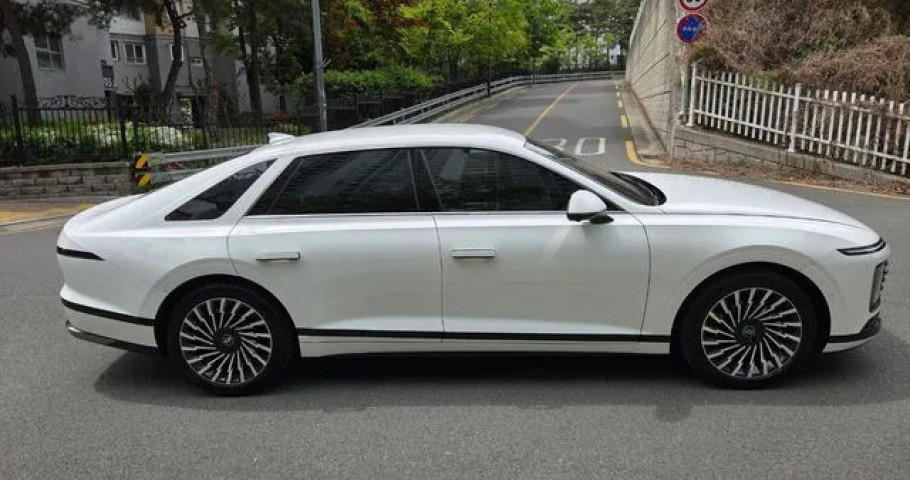 Hyundai Grandeur 
