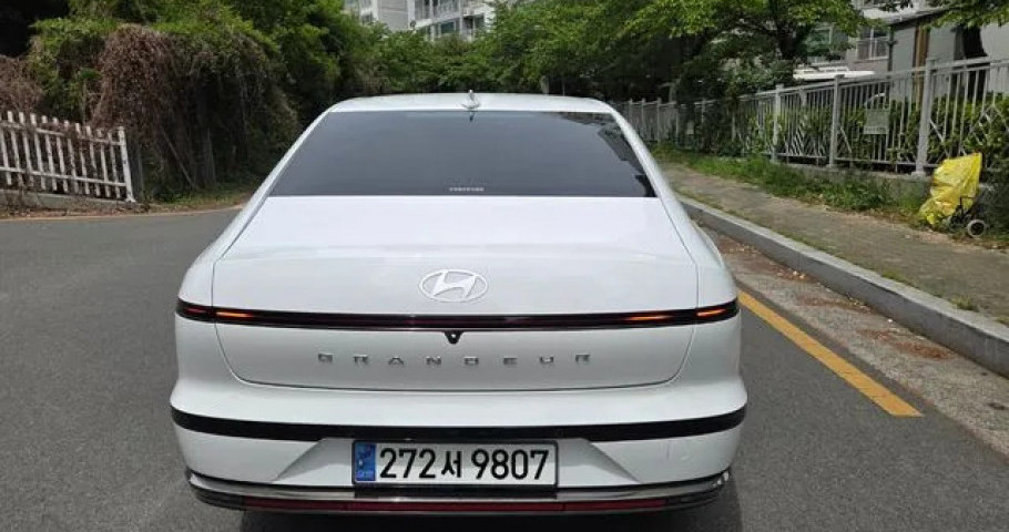 Hyundai Grandeur 