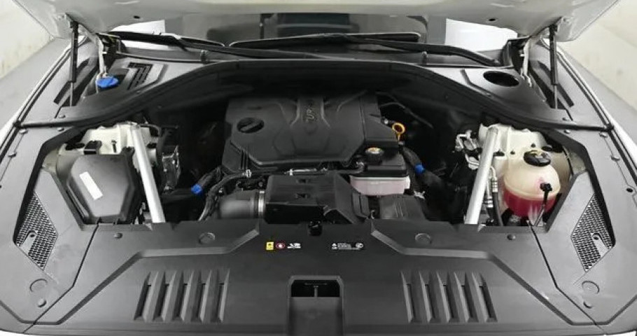 Genesis Gv70 
